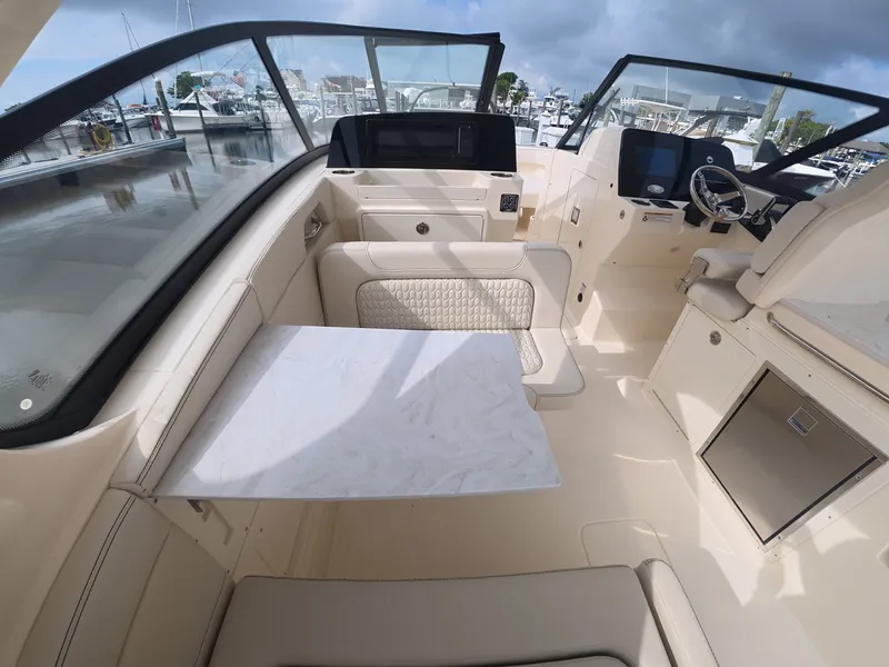 Slide: The Image of Scout 288 Dorado 2027 - 18