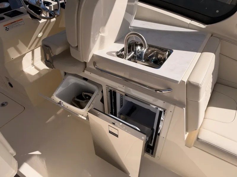 Slide: The Image of Scout 288 Dorado 2027 - 25