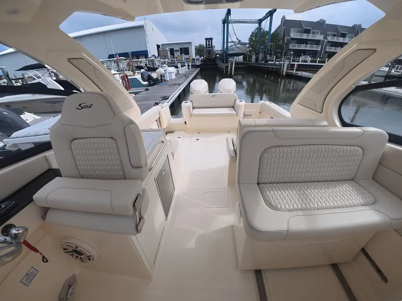 Slide: The Image of Scout 288 Dorado 2027 - 16