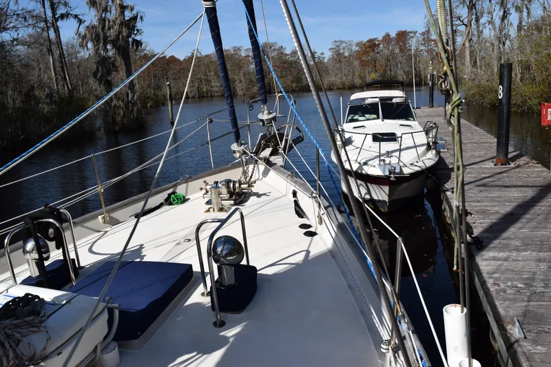 Slide: The Image of Sparkman & Stephens Sunward 48 1989 - 15