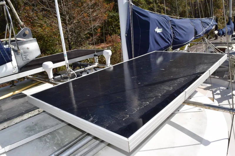 Slide: The Image of Sparkman & Stephens Sunward 48 1989 - 20