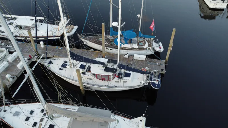 Slide: The Image of Sparkman & Stephens Sunward 48 1989 - 3