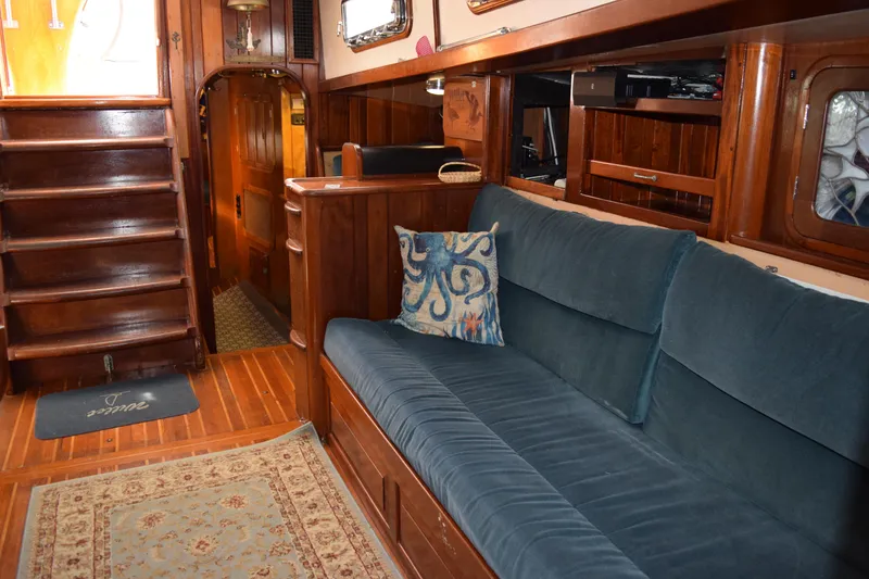 Slide: The Image of Sparkman & Stephens Sunward 48 1989 - 46