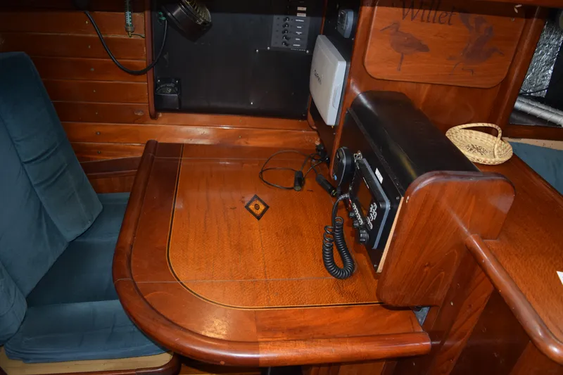 Slide: The Image of Sparkman & Stephens Sunward 48 1989 - 49