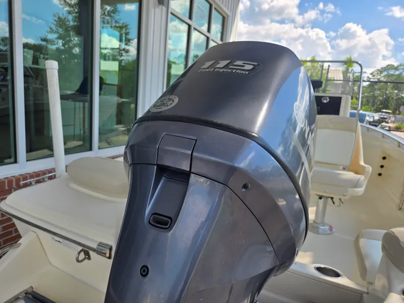Slide: The Image of Scout 187 SPORTFISH 2012 - 2