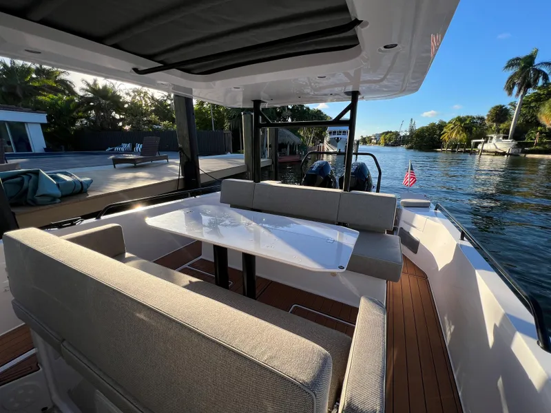 Slide: The Image of Axopar 37 Sun-Top 2023 - 68