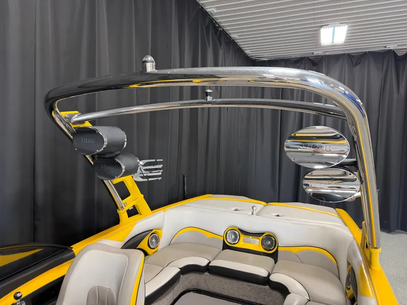 Slide: The Image of Malibu WAKESETTER 21 VLX 2012 - 63