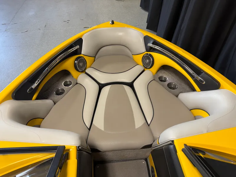 Slide: The Image of Malibu WAKESETTER 21 VLX 2012 - 57