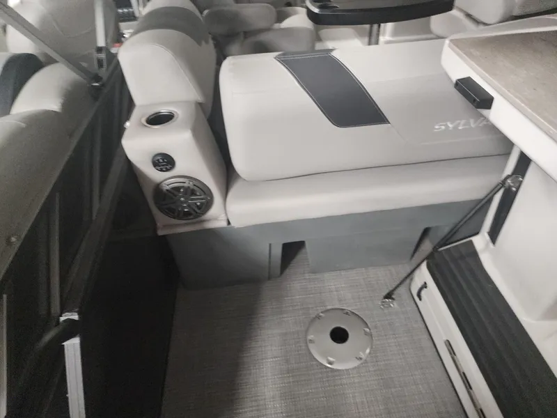 Slide: The Image of Image 29 - 27