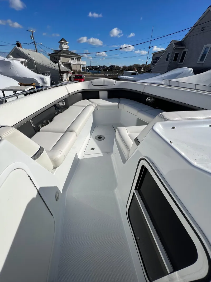 Slide: The Image of Formula 350 Crossover Bowrider 2014 - 58