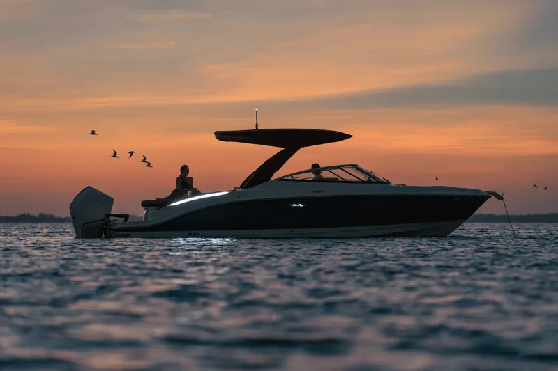 Slide: The Image of Sea Ray SLX 280 Outboard 2027 - 27