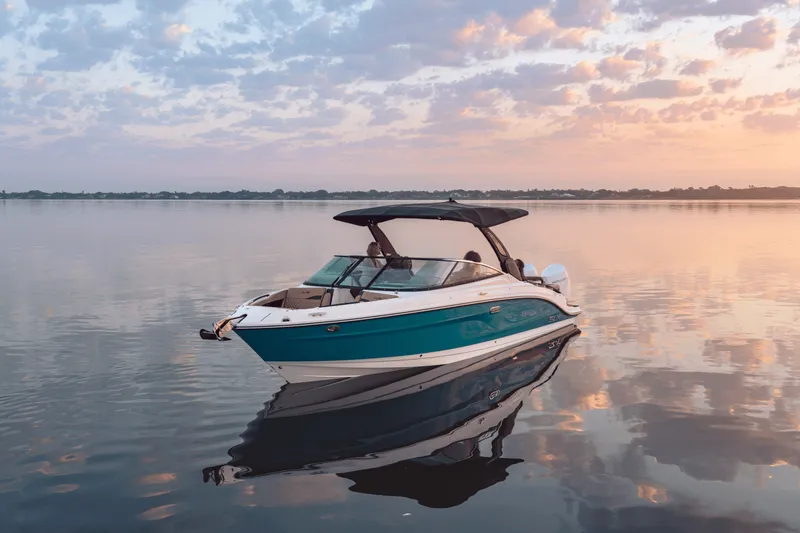 The Image of Sea Ray SLX 280 Outboard 2027 - 2
