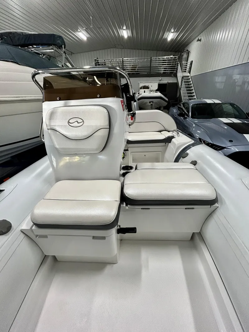 Slide: The Image of Walker Bay Venture 14 2021 - 2