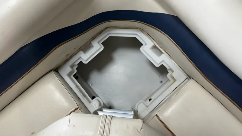 Slide: The Image of Premier GEMINI 210 RE 2005 - 46