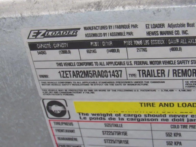 Slide: The Image of Hewescraft 270 Alaskan 2026 - 21