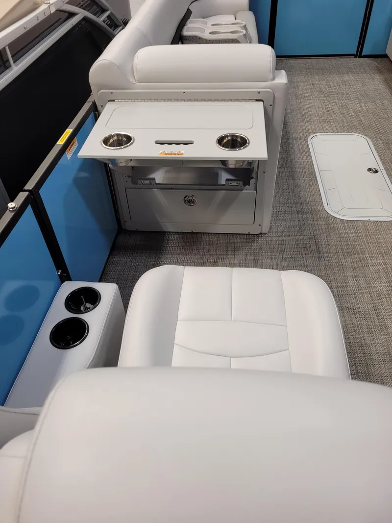 Slide: The Image of Sweetwater SW2286SB 2024 - 11