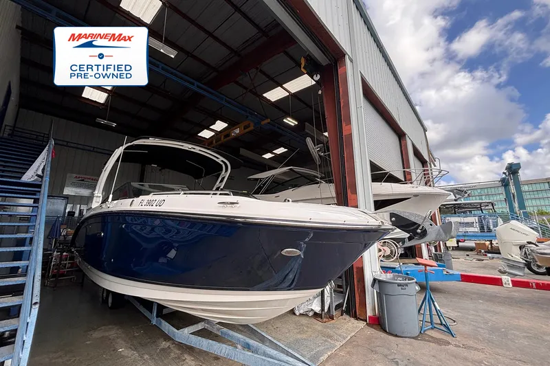 The Image of Sea Ray SDX 290 Outboard 2026 - 0