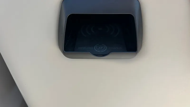 Slide: The Image of Premier 230 S-Series 2022 - 29