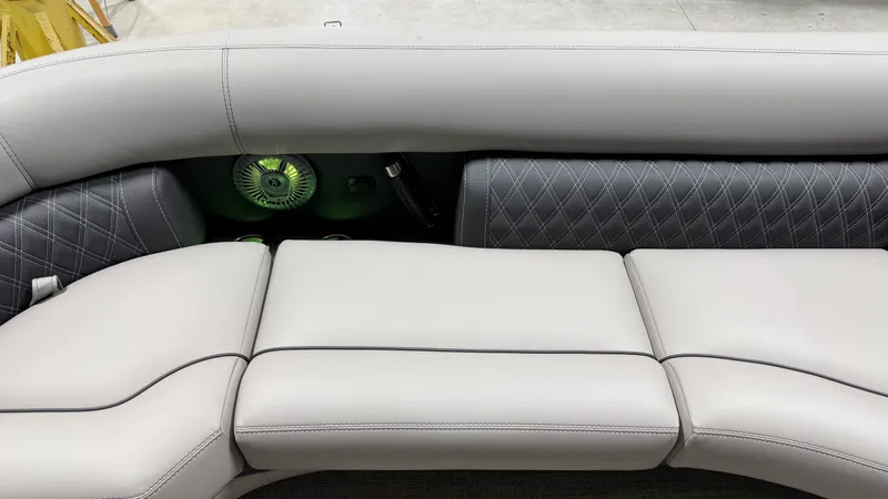Slide: The Image of Barletta LUSSO25QCSS 2027 - 19