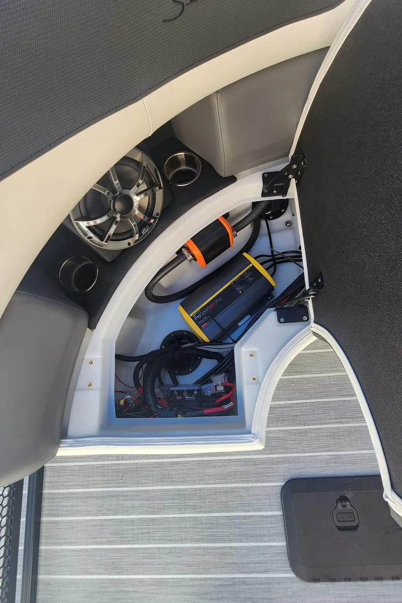 Slide: The Image of Battery Charger - 7