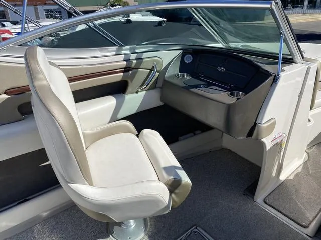 Slide: The Image of Sea Ray 230 Select 2007 - 14