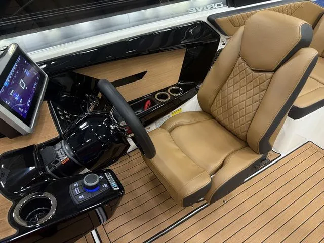 Slide: The Image of Yamaha 222SD 2026 - 13