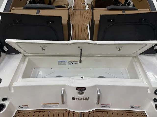 Slide: The Image of Yamaha 222SD 2026 - 4