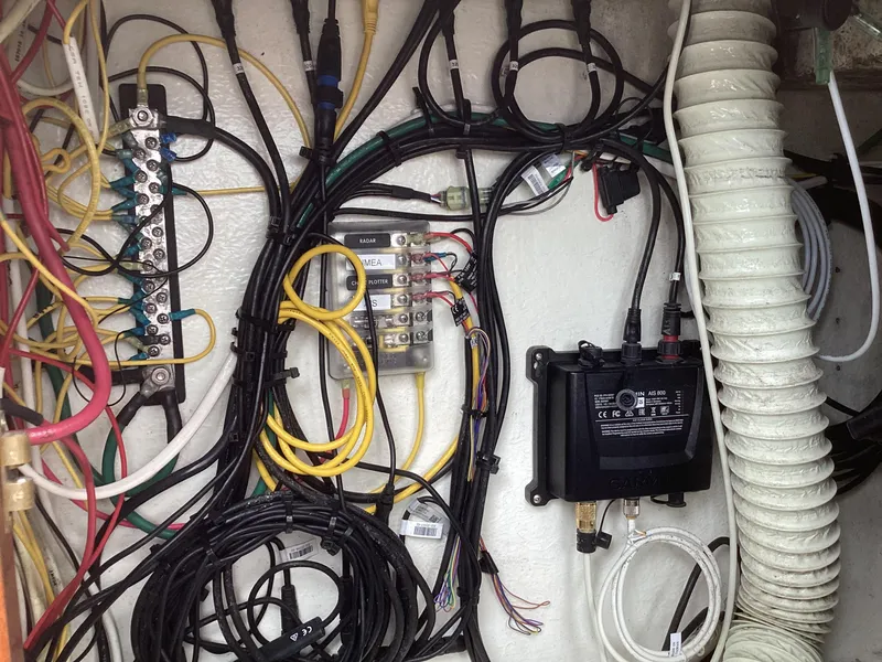 Slide: The Image of Ellis Downeast Hardtop 1993 - 34