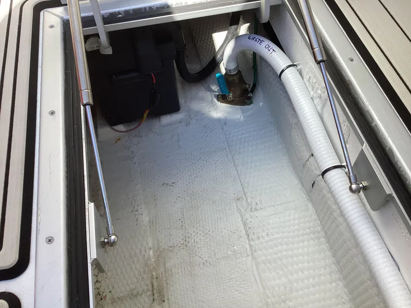 Slide: The Image of Ellis Downeast Hardtop 1993 - 50