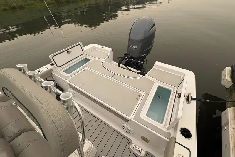 Slide: The Image of Sportsman Masters 227 Bay Boat 2023 - 14