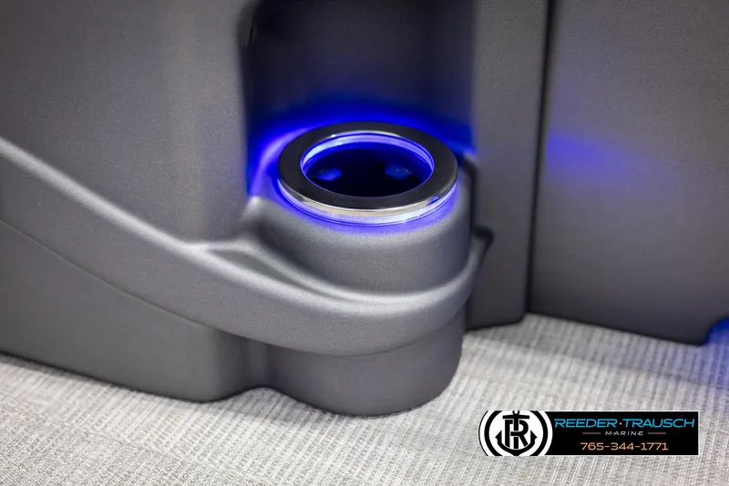 Slide: The Image of Illuminated cup holder in 2024 Avalon LSZ ELW boat. - 46