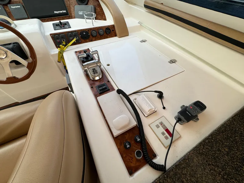 Slide: The Image of Control panel of a 2006 Neptunus 55 Cabrio yacht. - 33