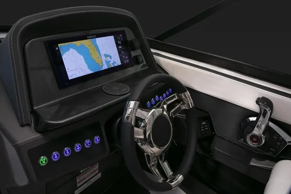 The Image of Monterey 275 SS 2026 - 0