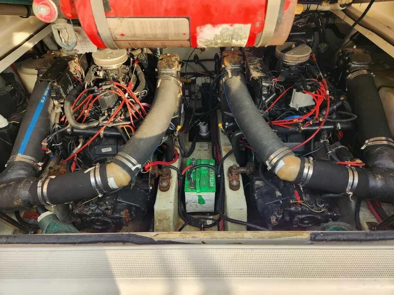 Slide: The Image of Engine compartment - 15