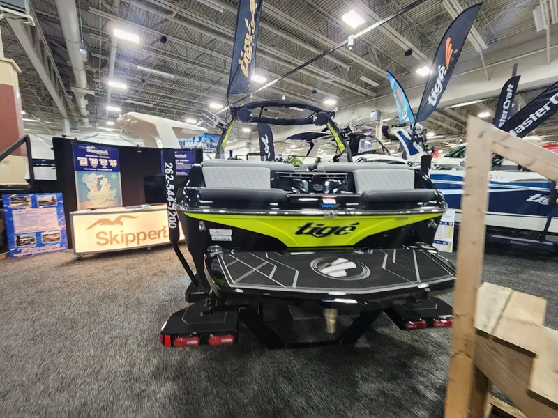 Slide: The Image of Image 6 - 6