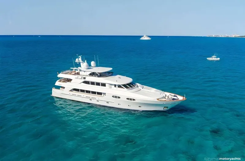 Slide: The Image of Luxurious 2004 Richmond Yachts semi-displacement yacht cruising in clear blue waters. - 36