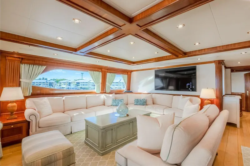 Slide: The Image of Luxurious Richmond Yachts 2004 interior with elegant seating and large windows. - 28