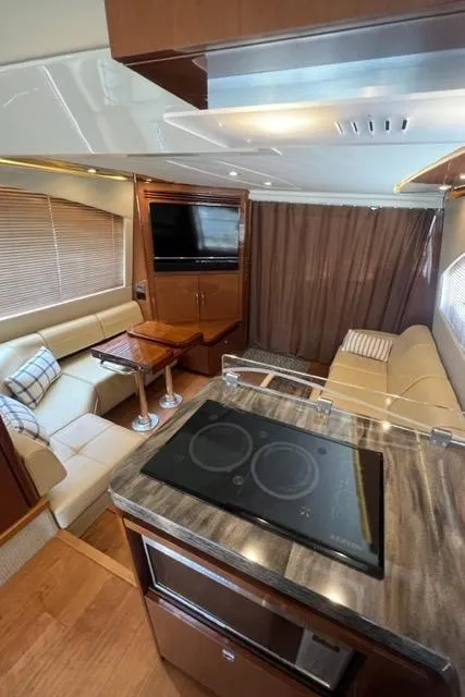 Slide: The Image of Sea Ray 510 Fly 2016 - 53