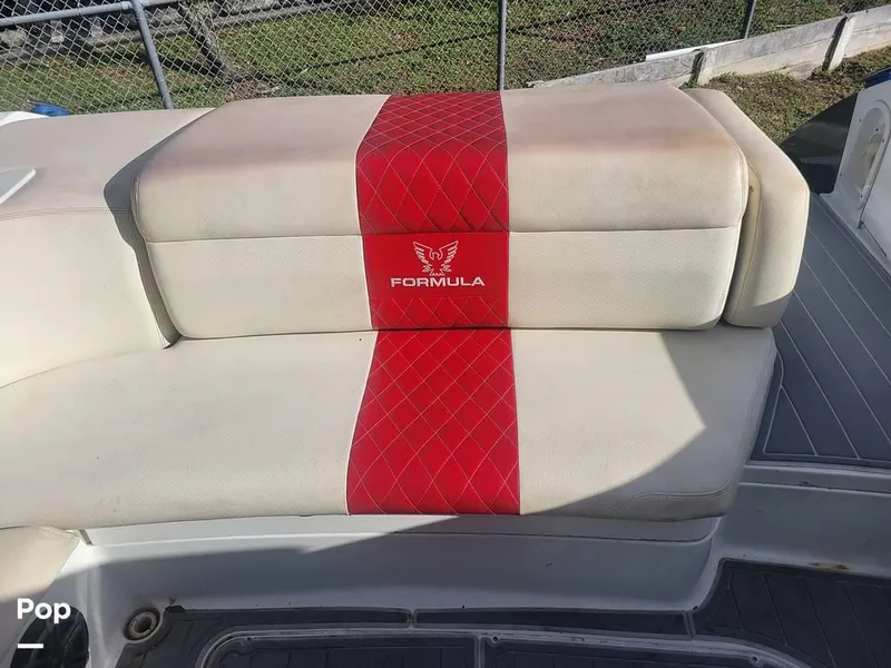 Slide: The Image of 2005 Formula 330SS for sale in Miami, FL - 37