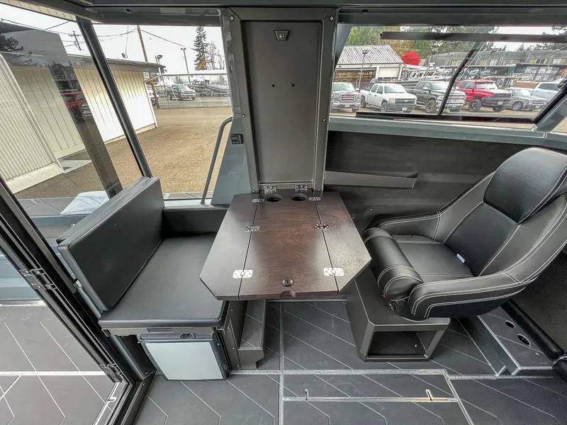 Slide: The Image of Stabi-Craft 2500 Ultracab XL 2026 - 14