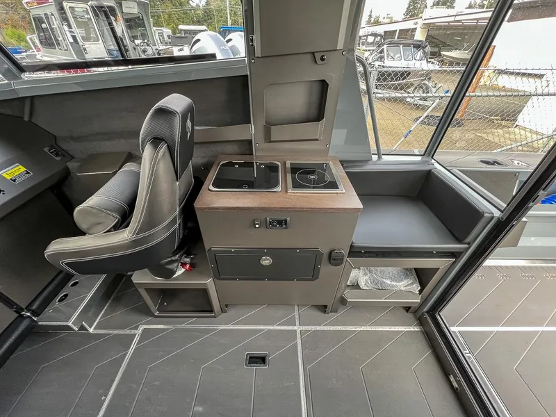 Slide: The Image of Stabi-Craft 2500 Ultracab XL 2026 - 15