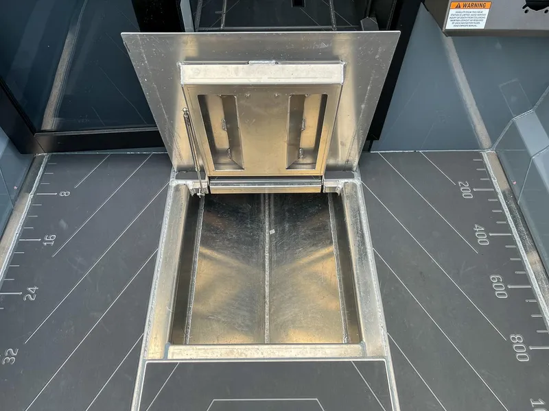 Slide: The Image of Stabi-Craft 2500 Ultracab XL 2026 - 21