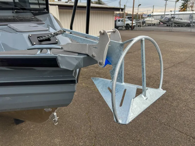 Slide: The Image of Stabi-Craft 2500 Ultracab XL 2026 - 25