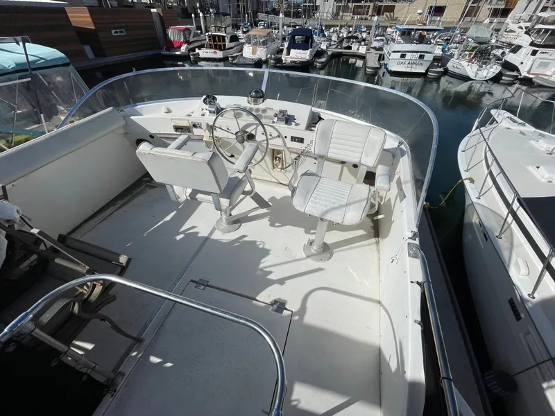 Slide: The Image of Uniflite Aft Cabin 1975 - 52