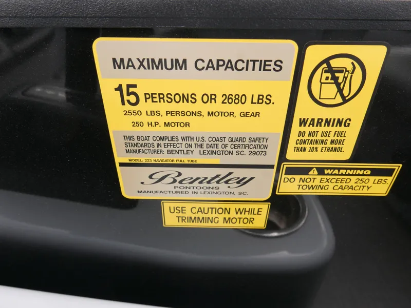 Slide: The Image of Capacity warning label on 2024 Bentley Pontoons Legacy 223 QSB, 15 persons or 2680 lbs. - 16