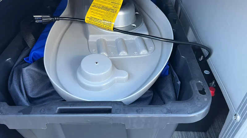 Slide: The Image of Electrical component in storage compartment of 2021 Bennington S20 boat. - 10