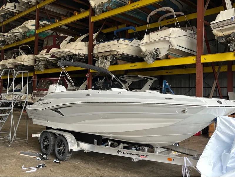 Slide: The Image of Crownline Boats E 230 XS 2024 - 1
