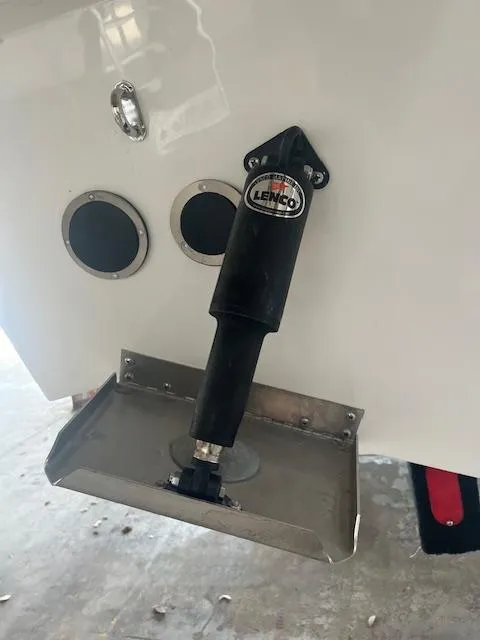 Slide: The Image of Jeanneau Leader 7.5 CC Series 3 2024 - 55