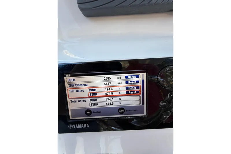 Slide: The Image of Yamaha display showing trip data for 2017 Century 2600 CC boat. - 14