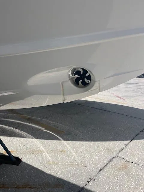 Slide: The Image of 2024 Jeanneau Leader 9.0 WA boat hull detail with thruster. - 15